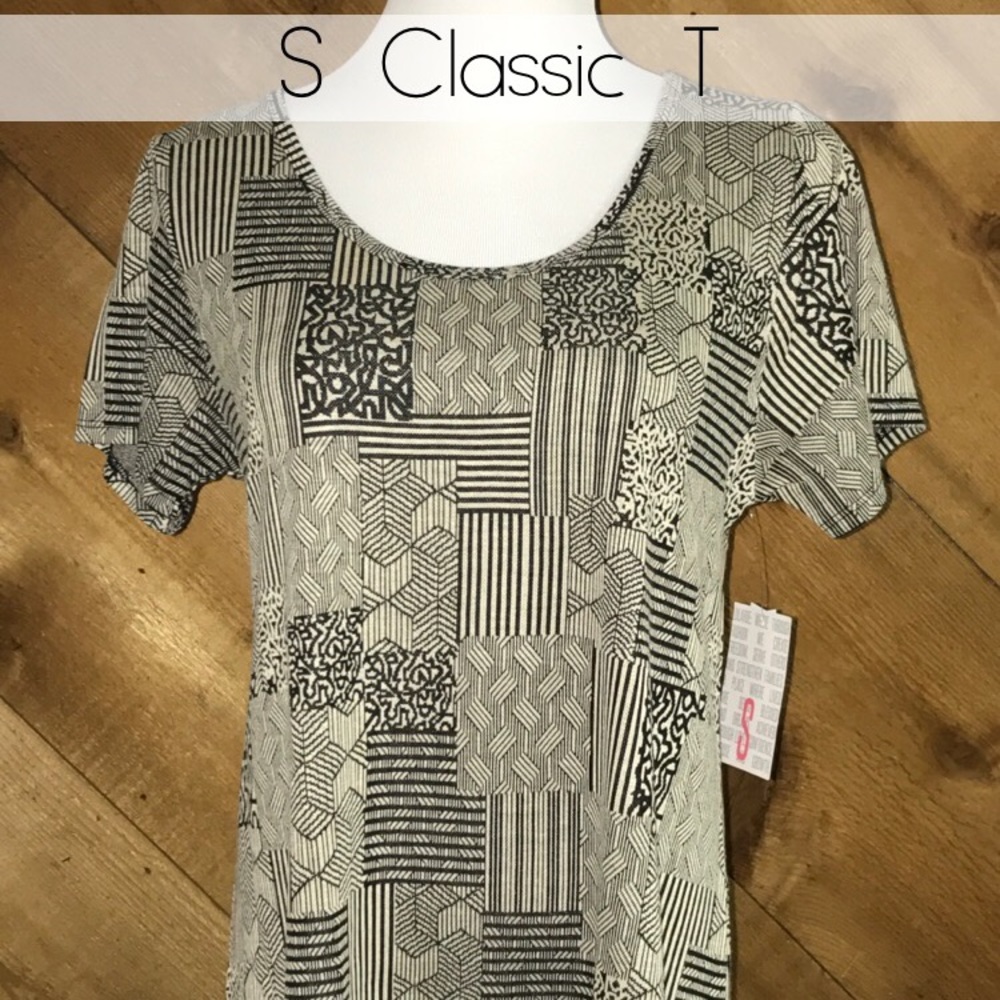 $10 Sale! LuLaRoe Classic Tee - New!